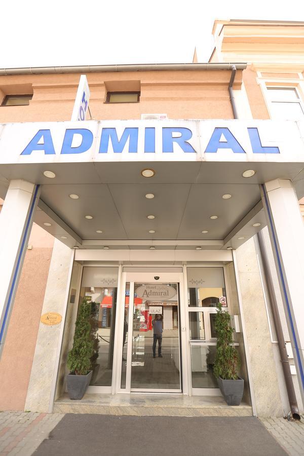 Hotel Admiral Vinkovci Esterno foto